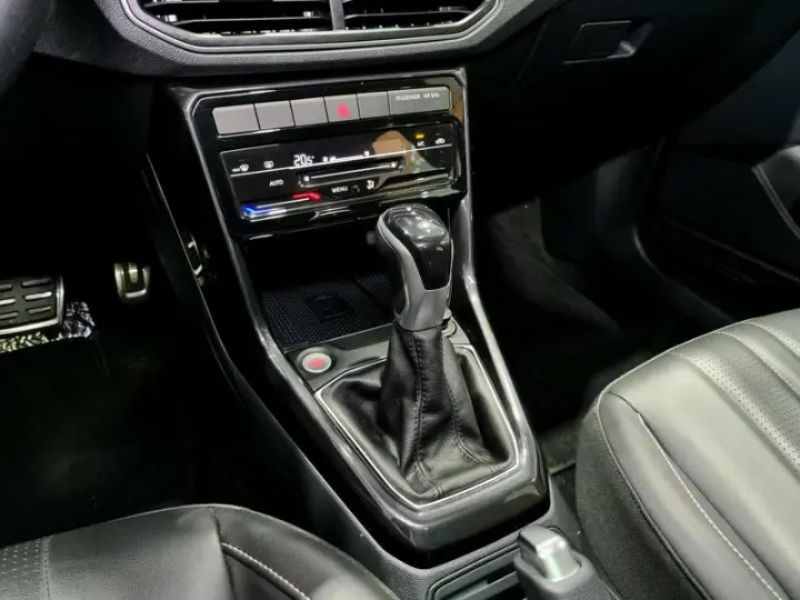 T-CROSS HIGHLINE 1.4 TSI FLEX 16V 5P AUT