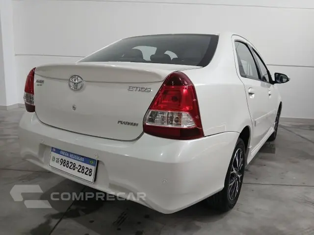 ETIOS SEDAN - 1.5 PLATINUM SEDAN 16V 4P AUTOMÁTICO