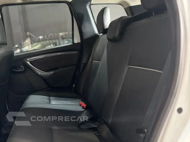 DUSTER - 2.0 DYNAMIQUE 4X2 16V 4P AUTOMÁTICO