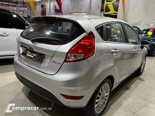 FIESTA HATCH - 1.6 TITANIUM HATCH 16V 4P AUTOMÁTICO