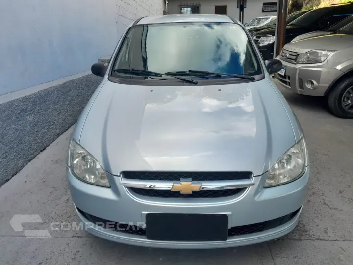 CLASSIC 1.0 MPFI Sedan 8V