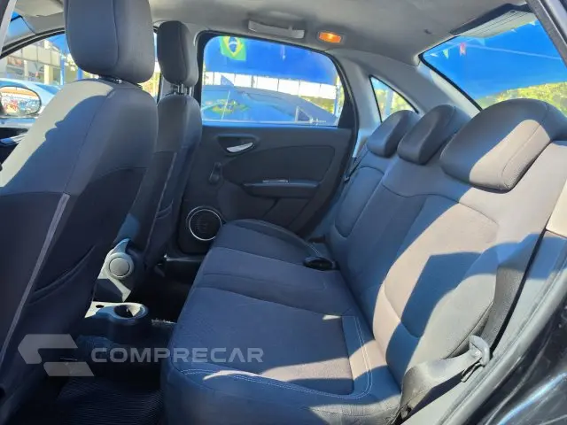 GRAND SIENA - 1.4 MPI ATTRACTIVE 8V 4P MANUAL