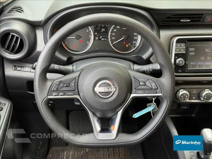 KICKS PLAY 1.6 16V FLEXSTART SENSE XTRONIC