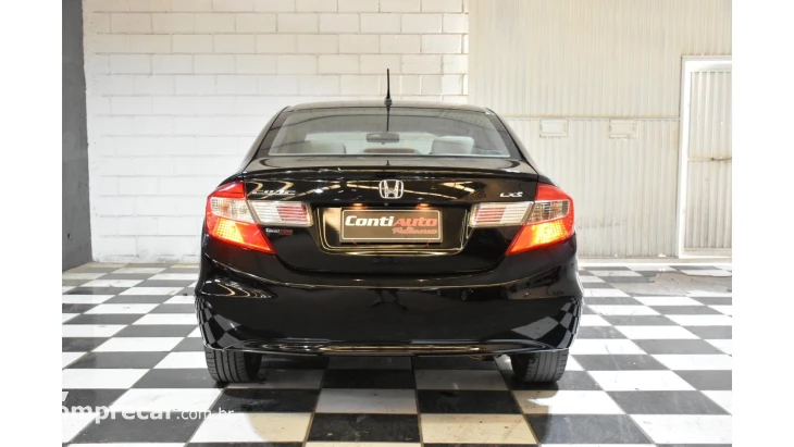 CIVIC - 1.8 LXS 16V 4P AUTOMÁTICO