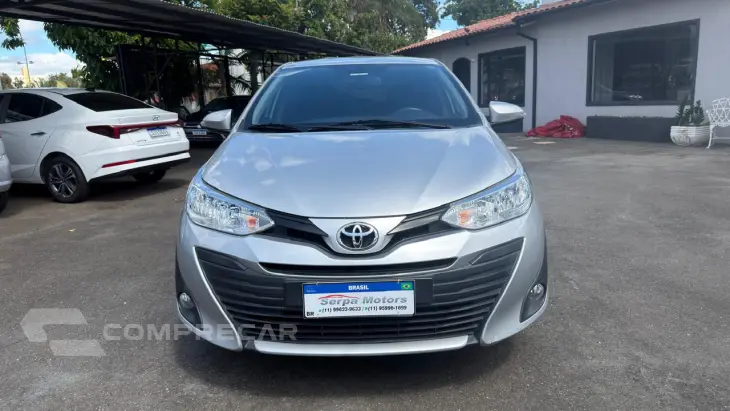 Yaris Sedan 1.5 16V 4P FLEX XL MULTIDRIVE AUTOMÁTICO CVT