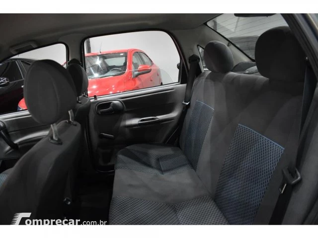 CLASSIC - 1.0 MPFI LS 8V 4P MANUAL