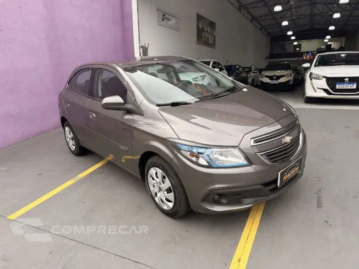 ONIX HATCH LT 1.4 8V FlexPower 5p Mec.