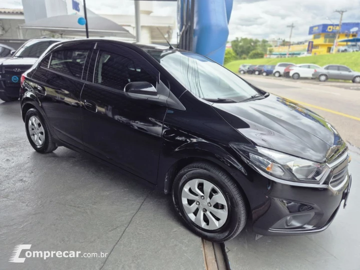 ONIX HATCH LT 1.0 8V FlexPower 5p Mec.