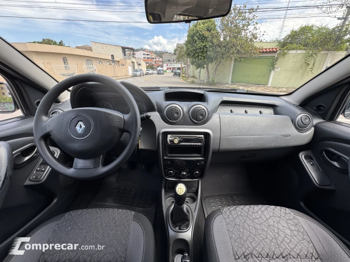 DUSTER 1.6 Expression 4X2 16V