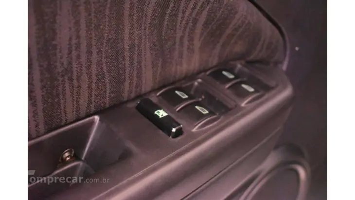 ECOSPORT - 2.0 XLT 16V 4P MANUAL