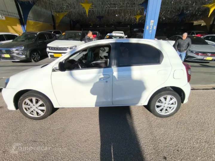 ETIOS X Plus 1.5 Flex 16V 5p Aut.