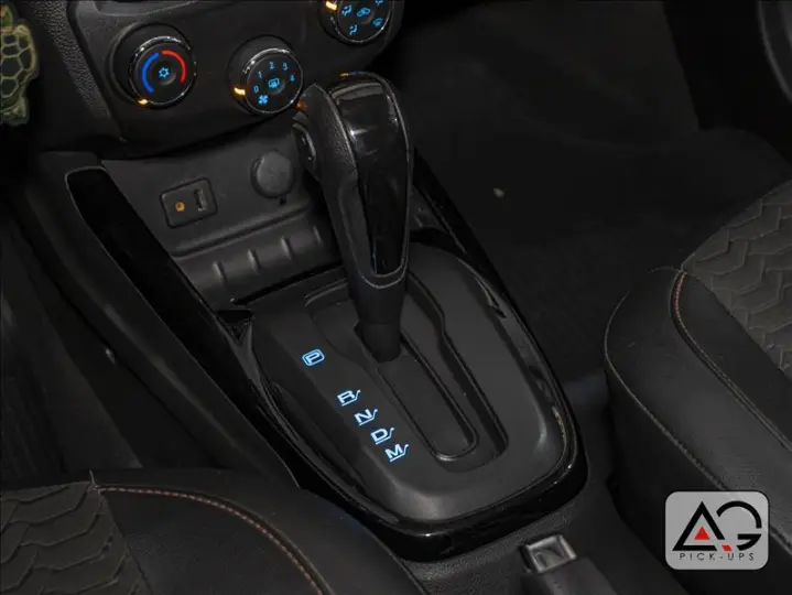 ONIX 1.4 MPFI LTZ 8V