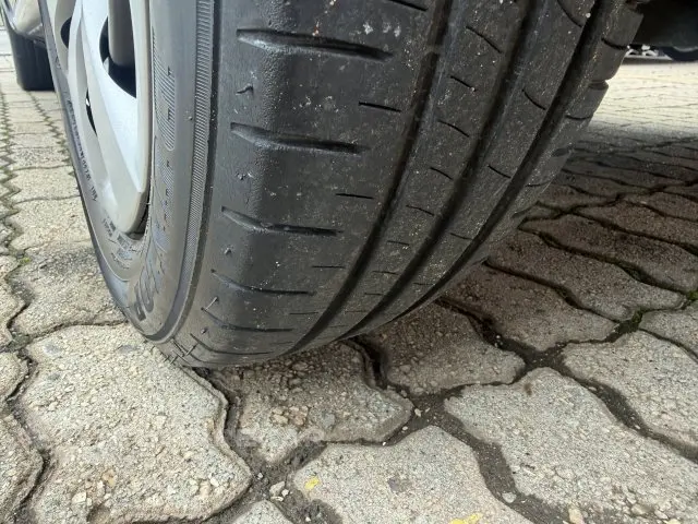 ETIOS HATCH - 1.3 X 16V 4P MANUAL