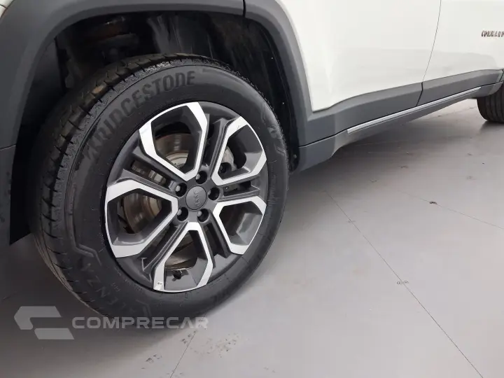 COMMANDER 1.3 T270 TURBO FLEX LIMITED AT6