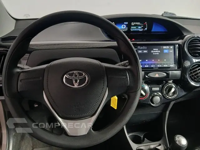 ETIOS HATCH - 1.3 X 16V 4P MANUAL