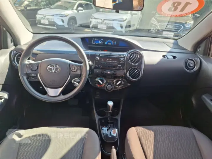 ETIOS 1.5 XS SEDAN 16V FLEX 4P AUTOMÁTICO