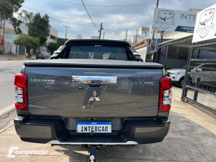 L200 TRITON 2.4 16V Turbo Sport Hpe-s CD 4X4