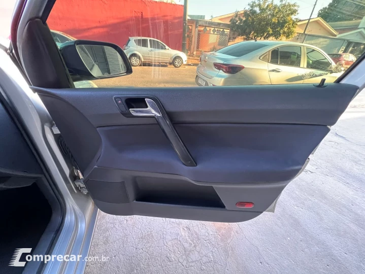 POLO 1.6 MI Sportline 8V