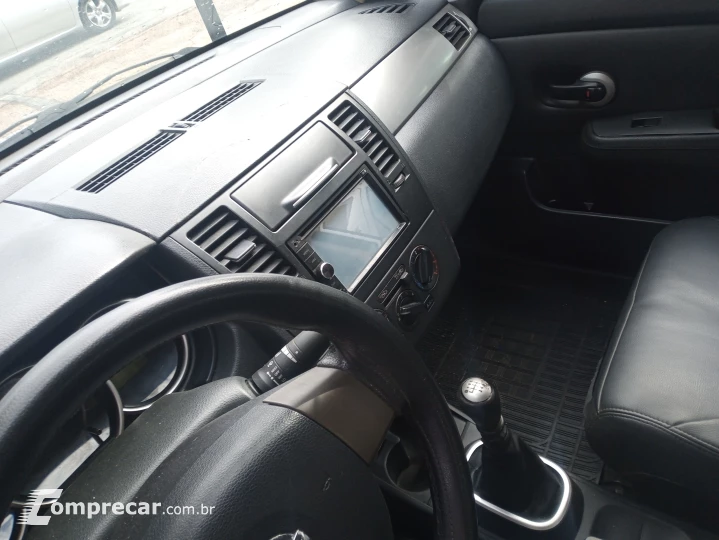 TIIDA 1.8 Sedan 16V