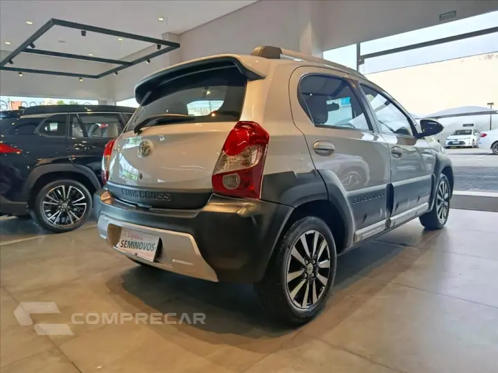 ETIOS CROSS 1.5 16V FLEX 4P AUTOMÁTICO