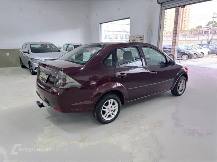 Fiesta 1.6 Mpi Sedan 8V Flex 4P Manual