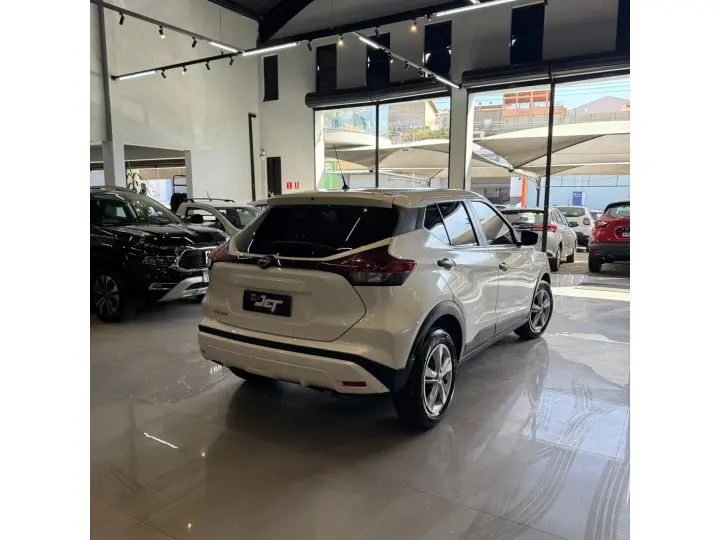 KICKS 1.6 16V FLEXSTART ACTIVE XTRONIC