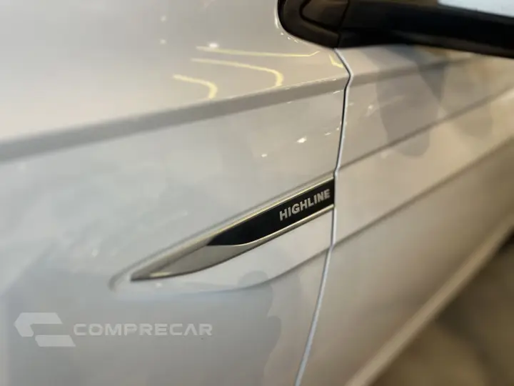 Polo Hatch 1.0 12V 4P 200 TSI HIGHLINE AUTOMÁTICO