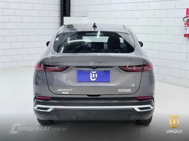 FASTBACK - 1.0 TURBO 200 AUDACE CVT