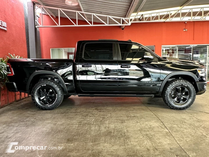 1500 5.7 V8 GASOLINA REBEL CD 4X4 AUTOMÁTICO