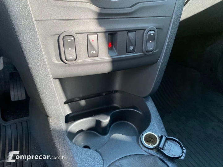 SANDERO 1.6 16V SCE ZEN