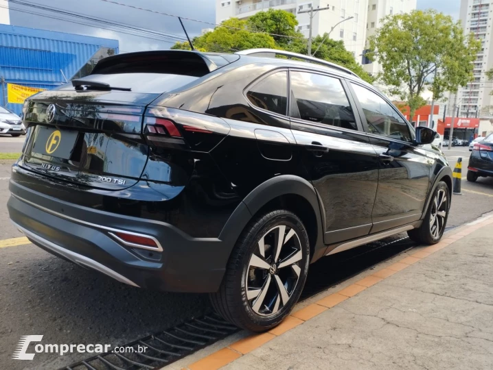 Nivus 1.0 4P FLEX 200 TSI HIGHLINE TURBO AUTOMÁTICO