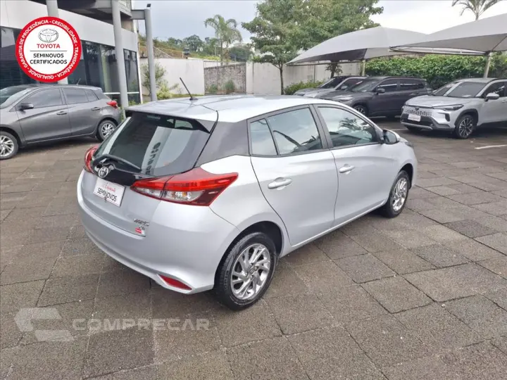 YARIS 1.5 16V FLEX XL MULTIDRIVE