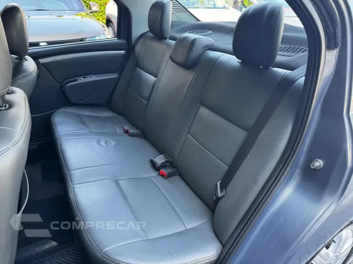 LOGAN 1.6 Expression 16V