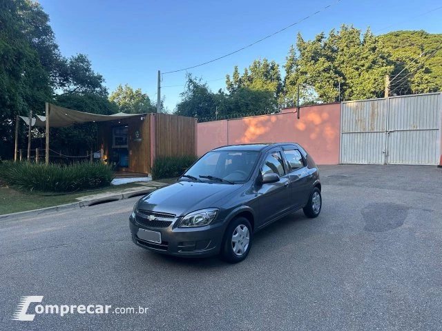 CELTA - 1.0 MPFI LT 8V 4P MANUAL