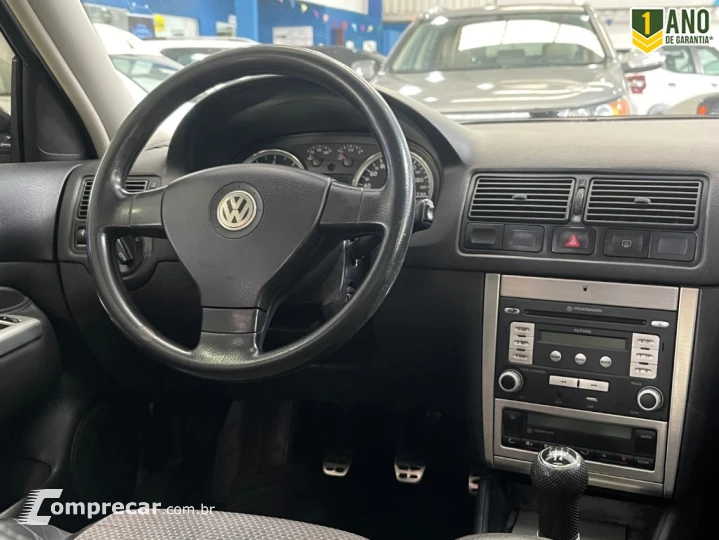GOLF 1.6 MI SPORTLINE 8V FLEX 4P MANUAL