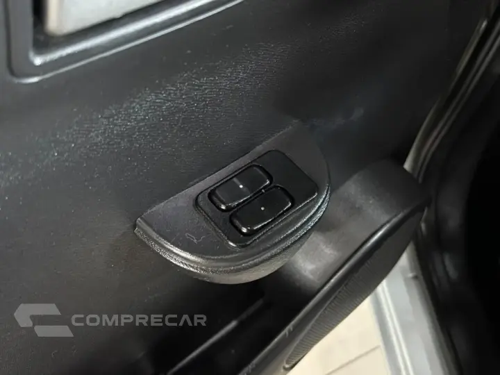 CELTA 1.0 MPFI LT 8V FLEX 4P MANUAL