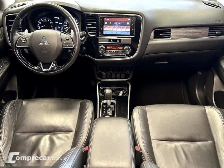 OUTLANDER 3.0 MIVEC V6 GASOLINA HPE-S AWD AUTOMÁTICO