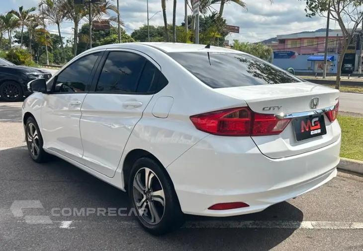 HONDA CITY 1.5 LX Sedan 16V
