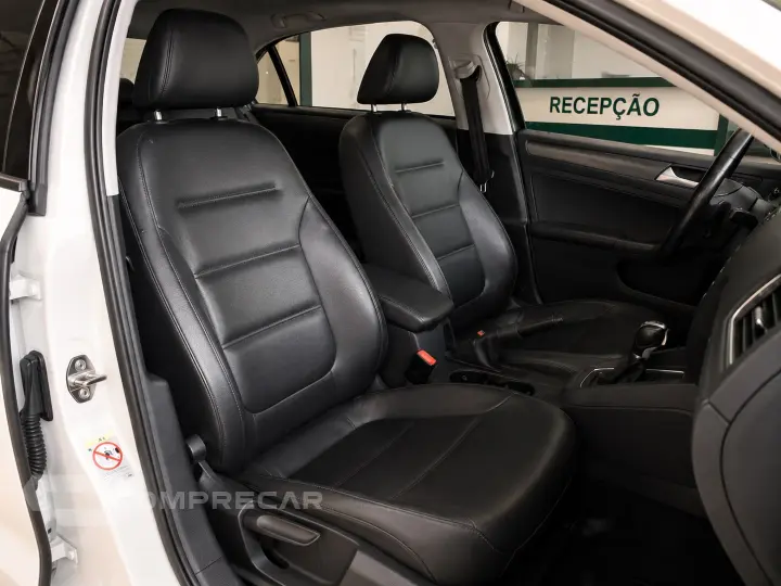 JETTA 1.4 16V TSI COMFORTLINE GASOLINA 4P TIPTRONIC