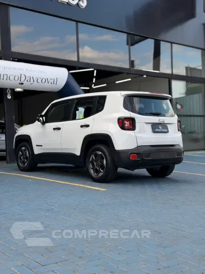 Renegade 1.8 4x2 Flex 16V Aut.