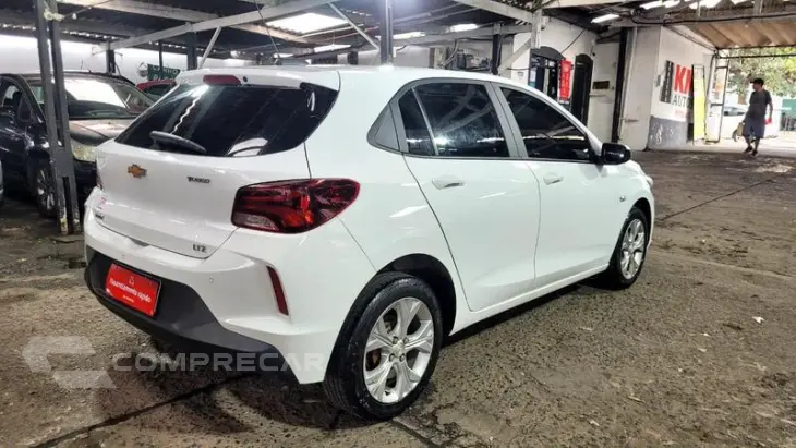 ONIX 1.0 TURBO LTZ