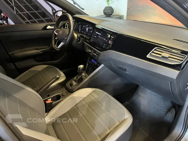 Nivus 1.0 4P FLEX 200 TSI HIGHLINE TURBO AUTOMÁTICO