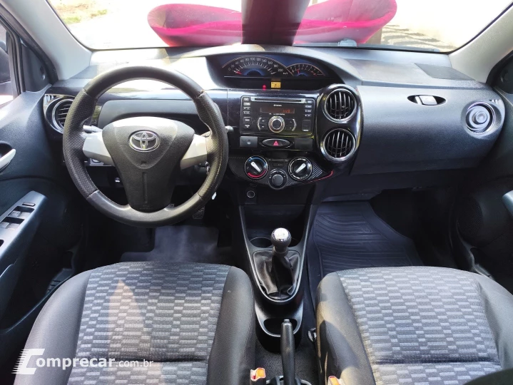 ETIOS 1.5 XS 16V FLEX 4P MANUAL