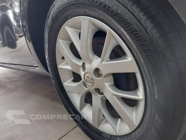 VERSA - 1.6 16V SL 4P MANUAL