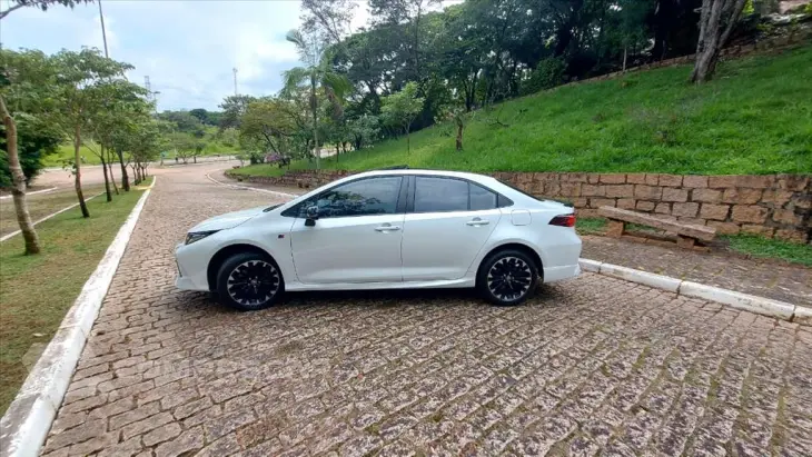 COROLLA 2.0 VVT-IE FLEX GR-S DIRECT SHIFT