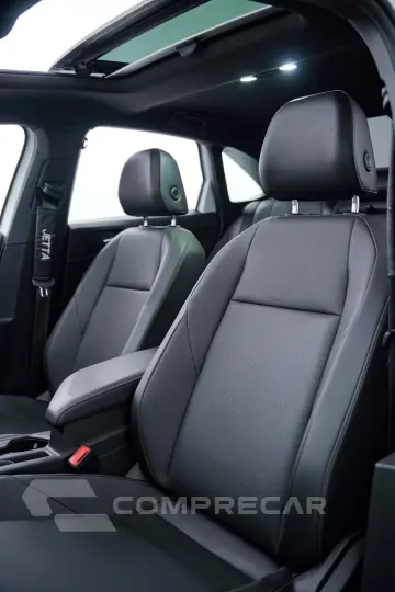 JETTA R-Line 250 TSI 1.4 Flex 16V Aut.