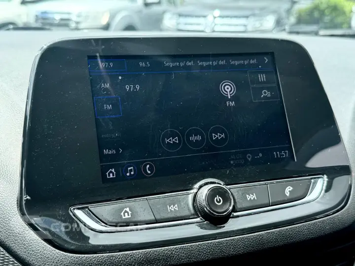 ONIX 1.0 Turbo Plus Premier