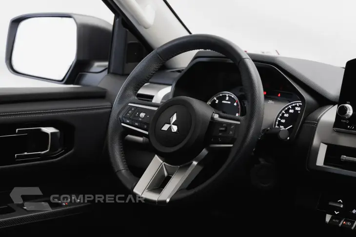 TRITON 2.4 Biturbo CD HPE 4X4