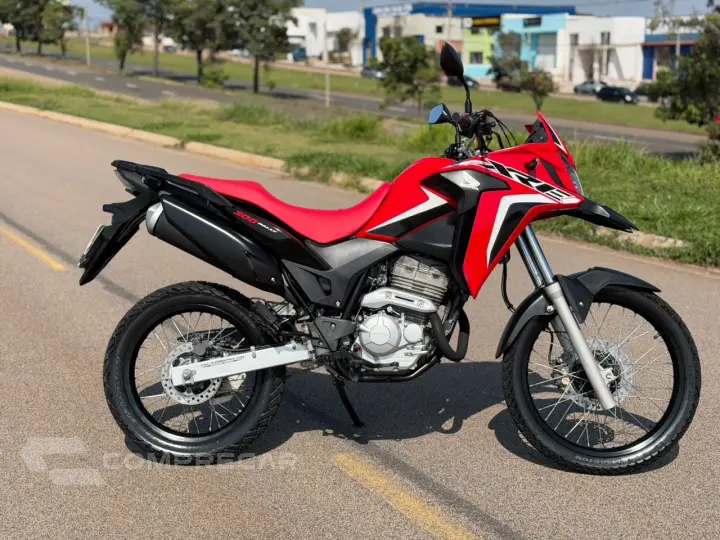 XRE 300 RALLY ABS