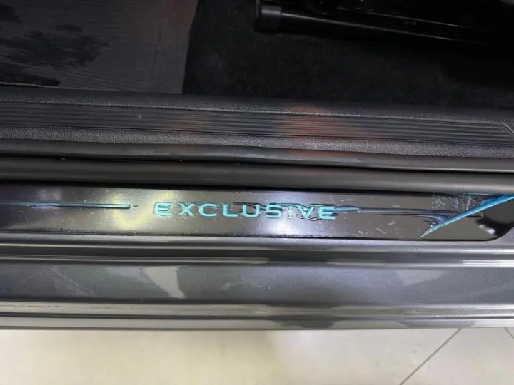 VIRTUS EXCLUSIVE